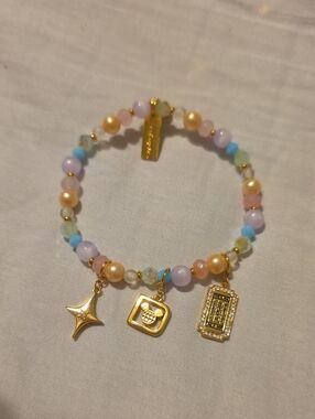 Little Words Project Limited Edition Walt Disney World Charm Bracelet.